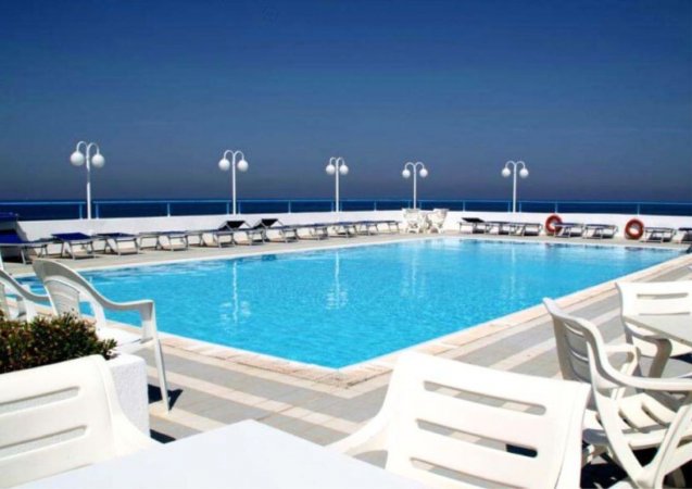 AH Eden Beach Torre Canne (BR) Puglia